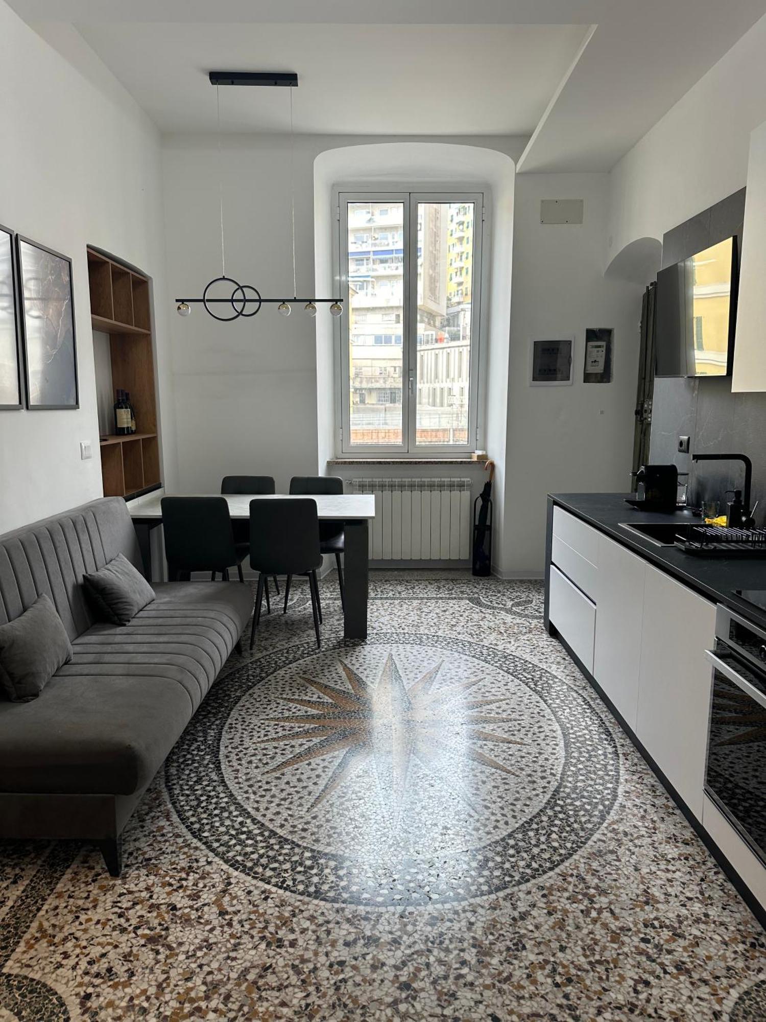Mosaic Inn Генуя Экстерьер фото